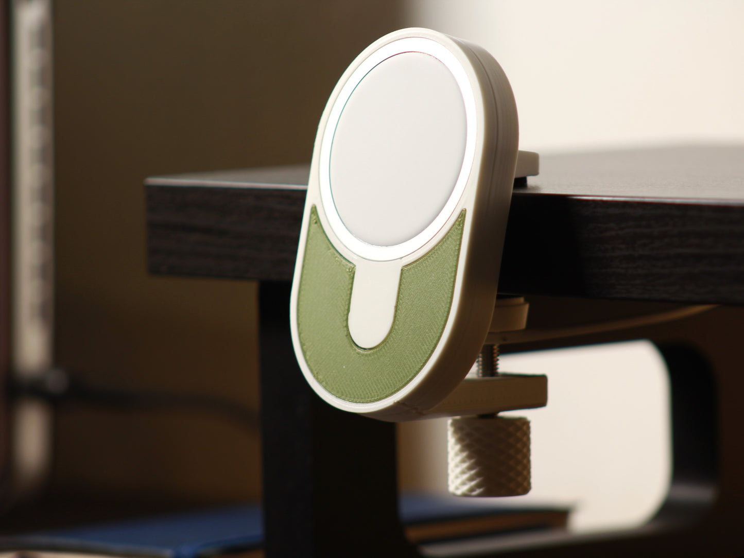 NODO - MagSafe Clamp