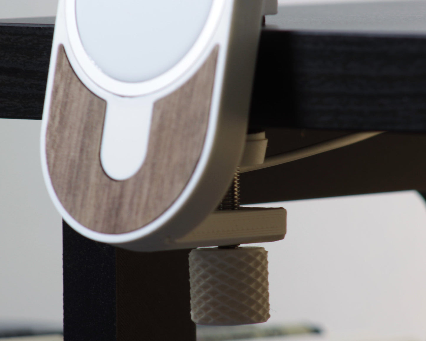 NODO - MagSafe Clamp