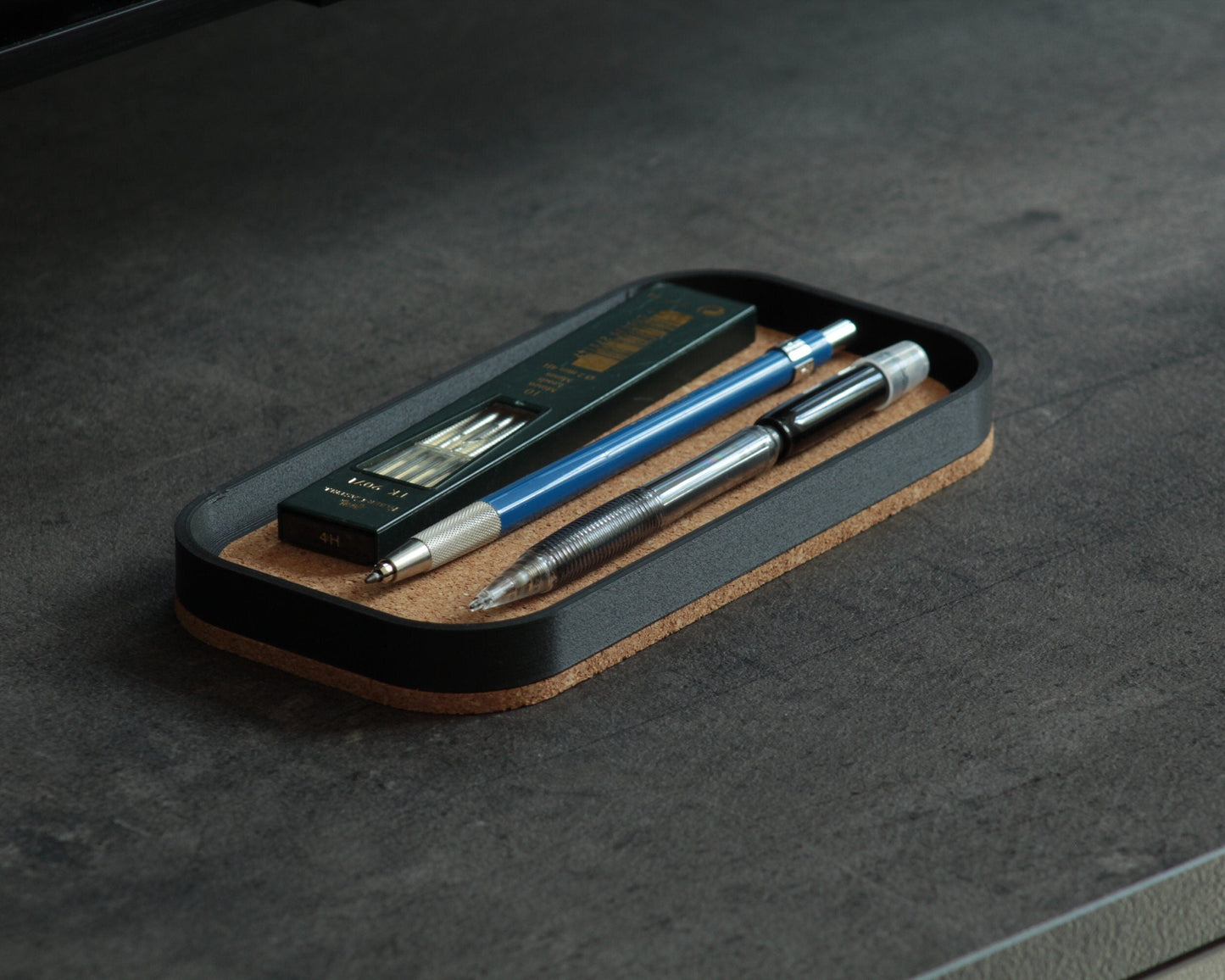 Medium storage tray