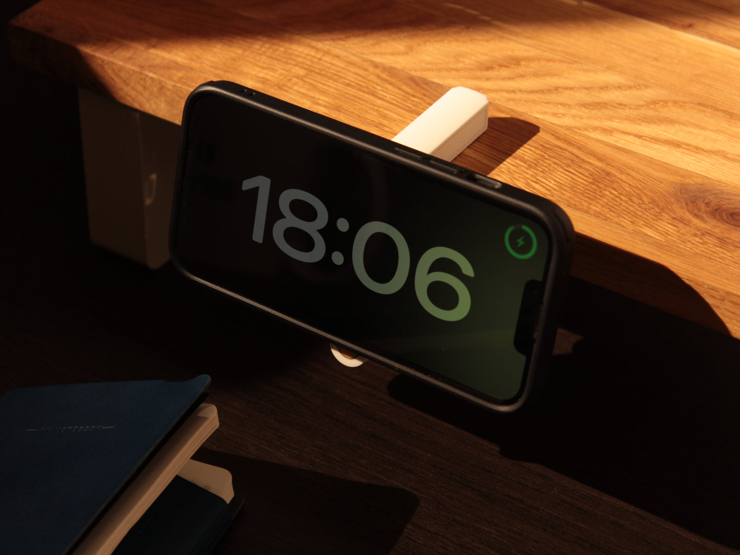 NODO Lite - Compact MagSafe Clamp