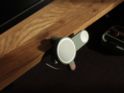 NODO Lite - Compact MagSafe + Watch Clamp-On Docking Station